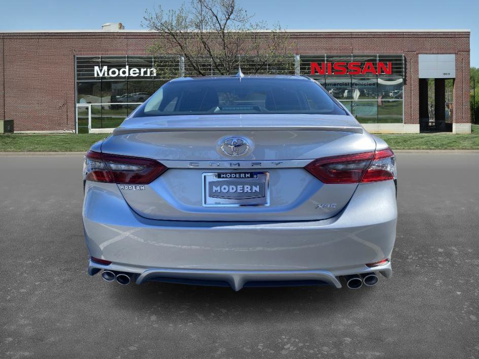 2023 Toyota Camry XSE photo 3
