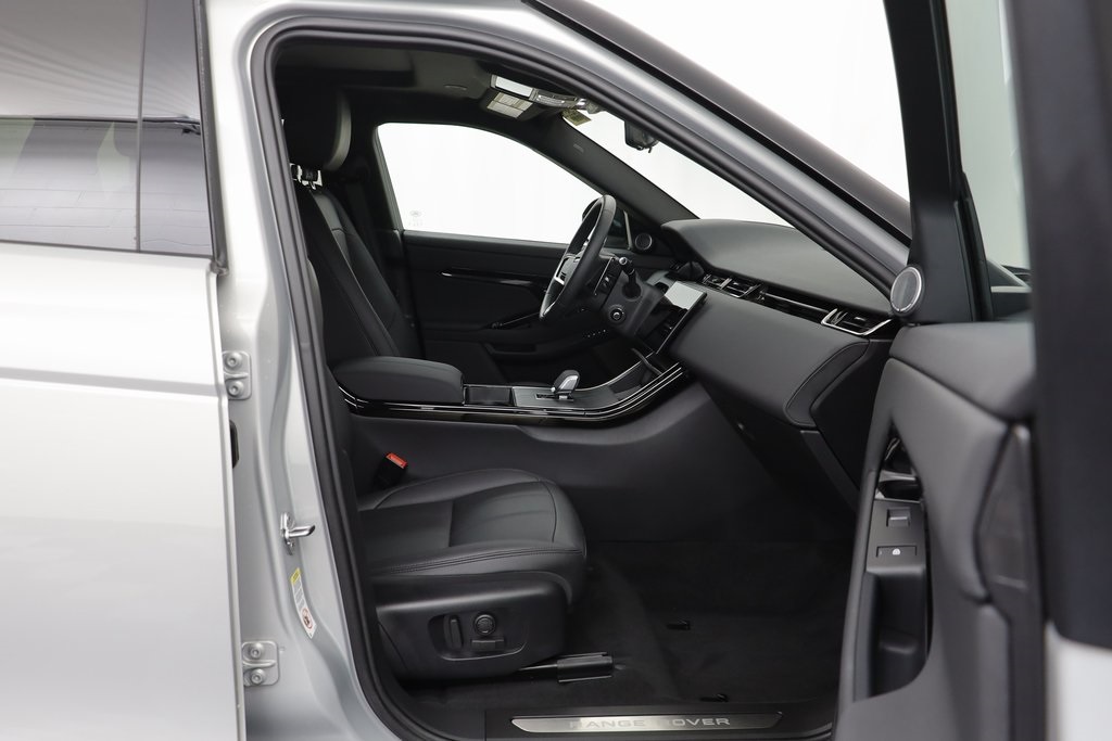 2025 Land Rover Range Rover Evoque Dynamic SE photo 14