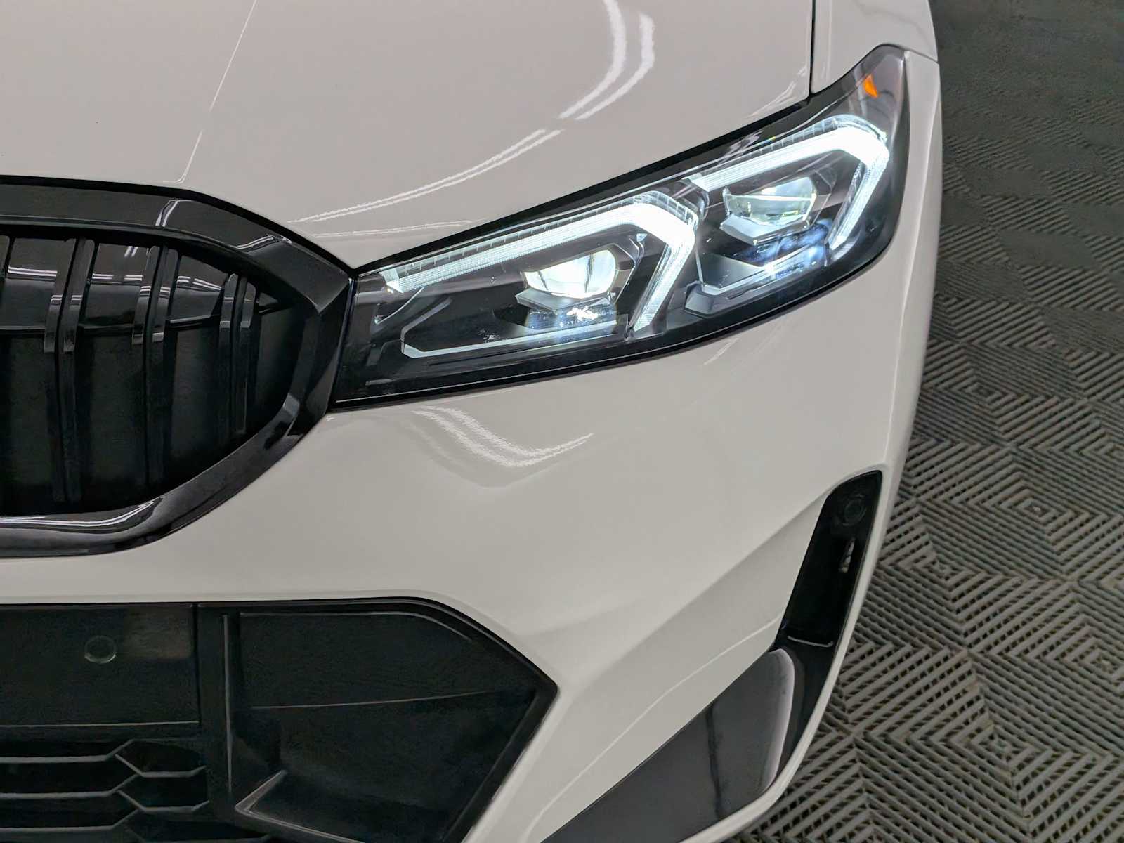 2023 Bmw 330i xDrive photo 9