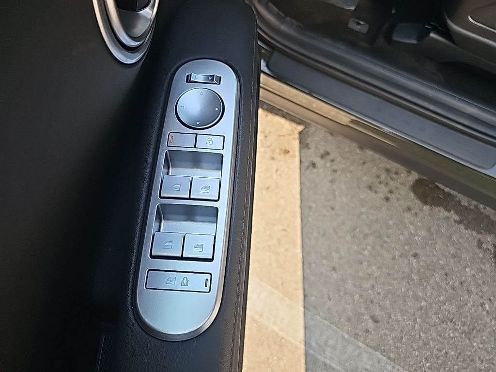 2026 Hyundai Palisade SEL photo 10