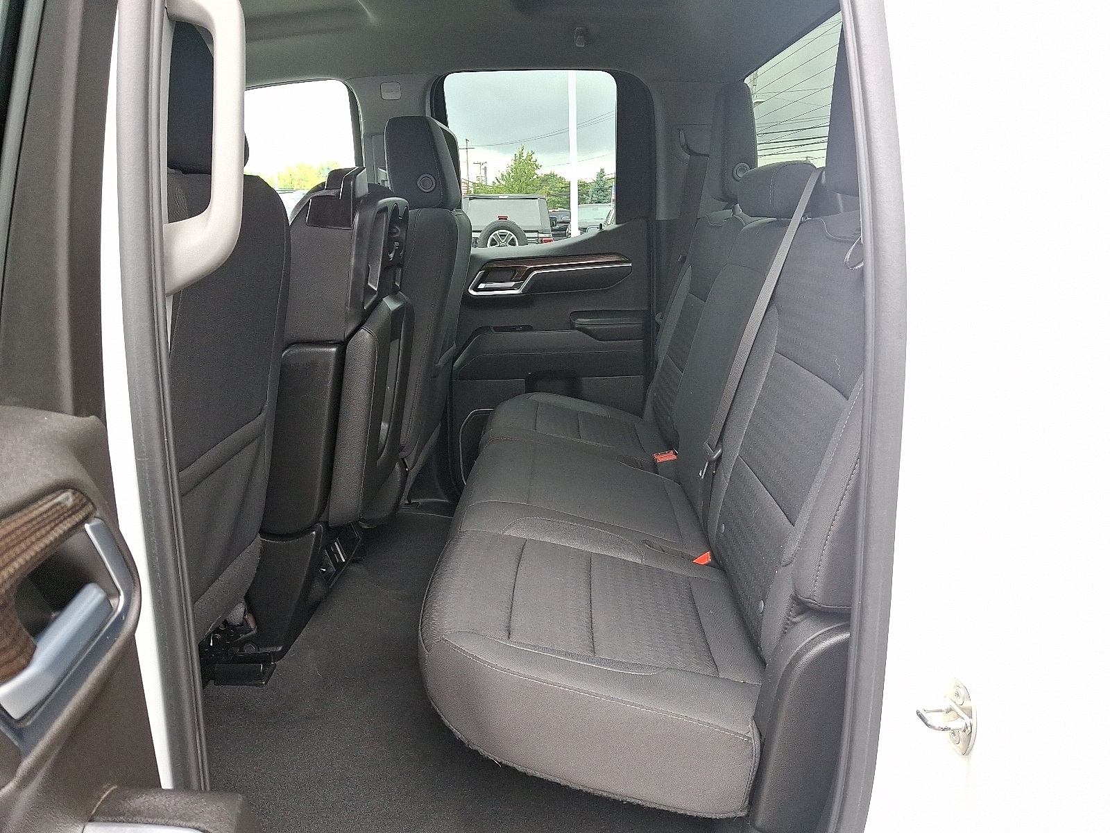 2022 Chevrolet Silverado 1500 LT photo 10