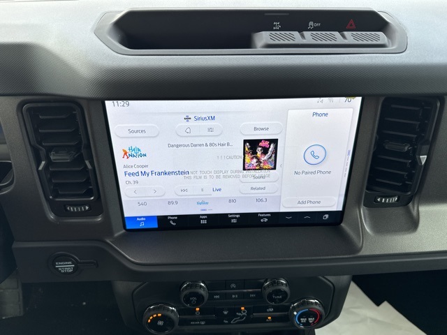 2025 Ford Bronco Base photo 34