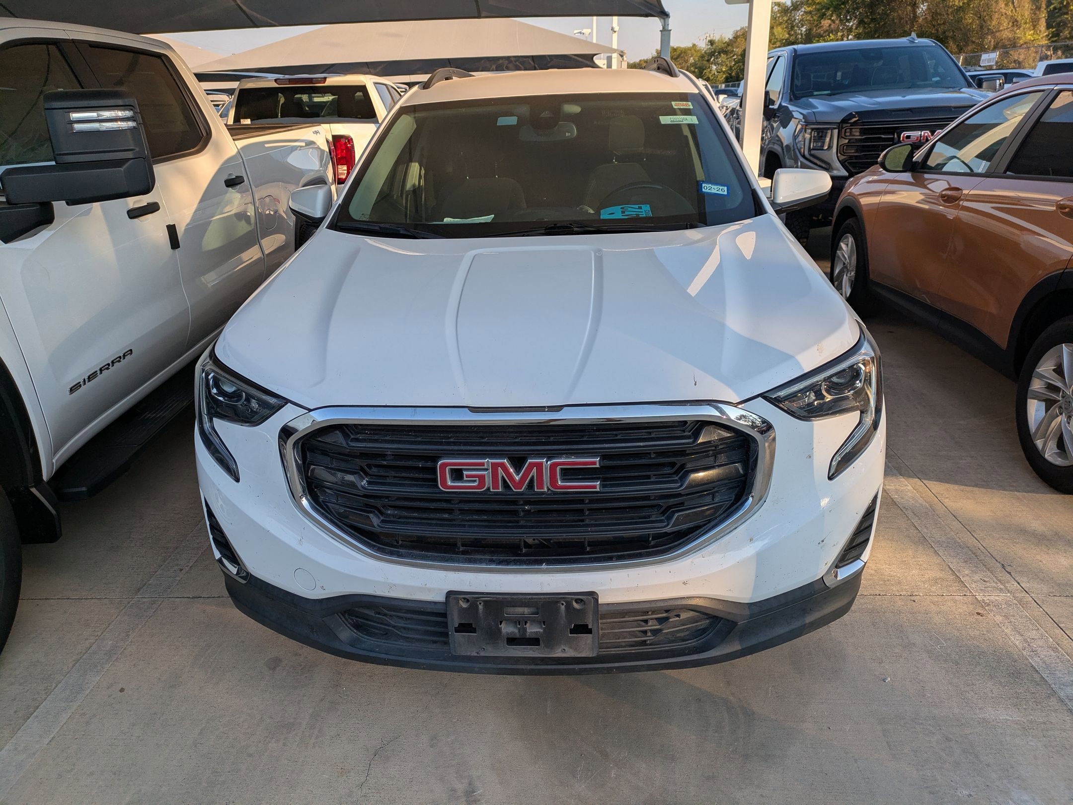 2020 Gmc Terrain SLE photo 2