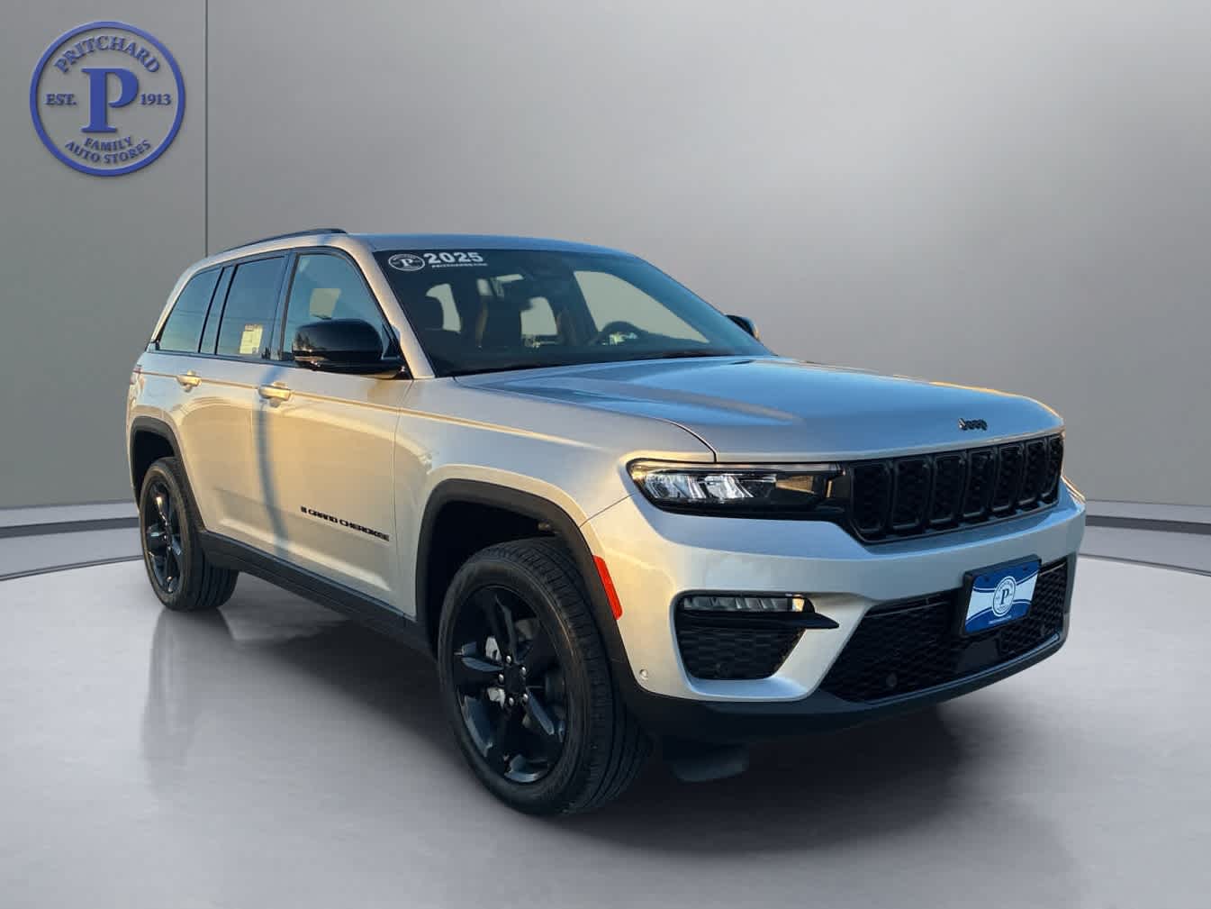 2025 Jeep Grand Cherokee Limited's photo