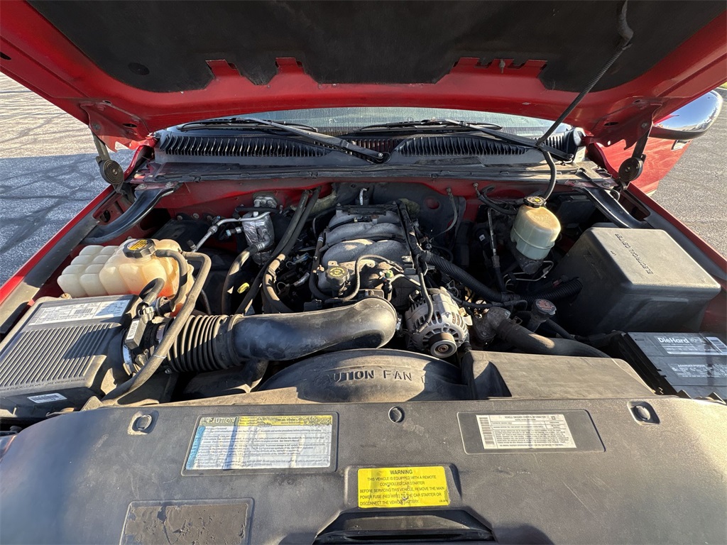2001 Chevrolet Silverado 2500HD LT photo 16