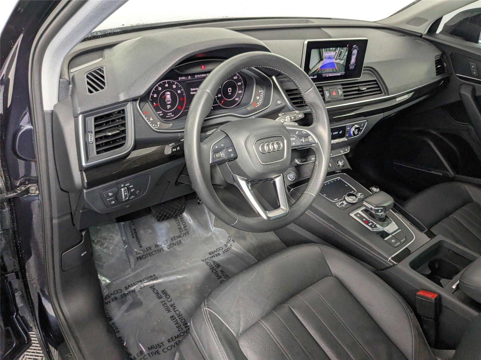 2020 Audi Q5 45 Premium Plus photo 8
