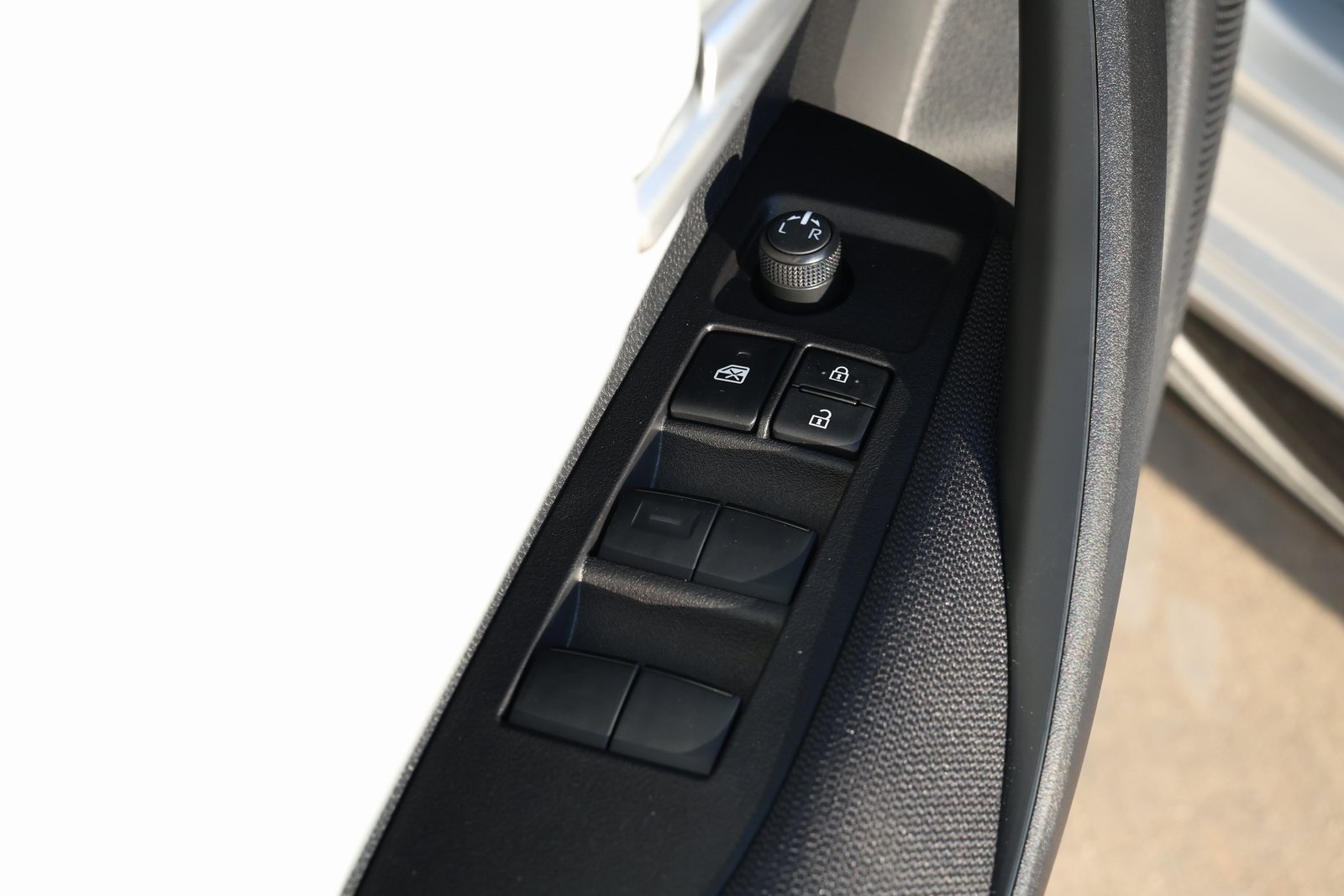 2026 Toyota Corolla SE photo 21