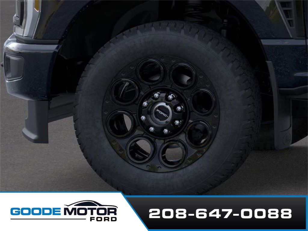 2026 Ford F-350 XLT photo 17