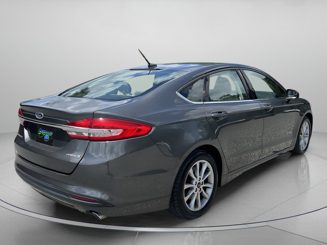 2017 Ford Fusion S Hybrid photo 3