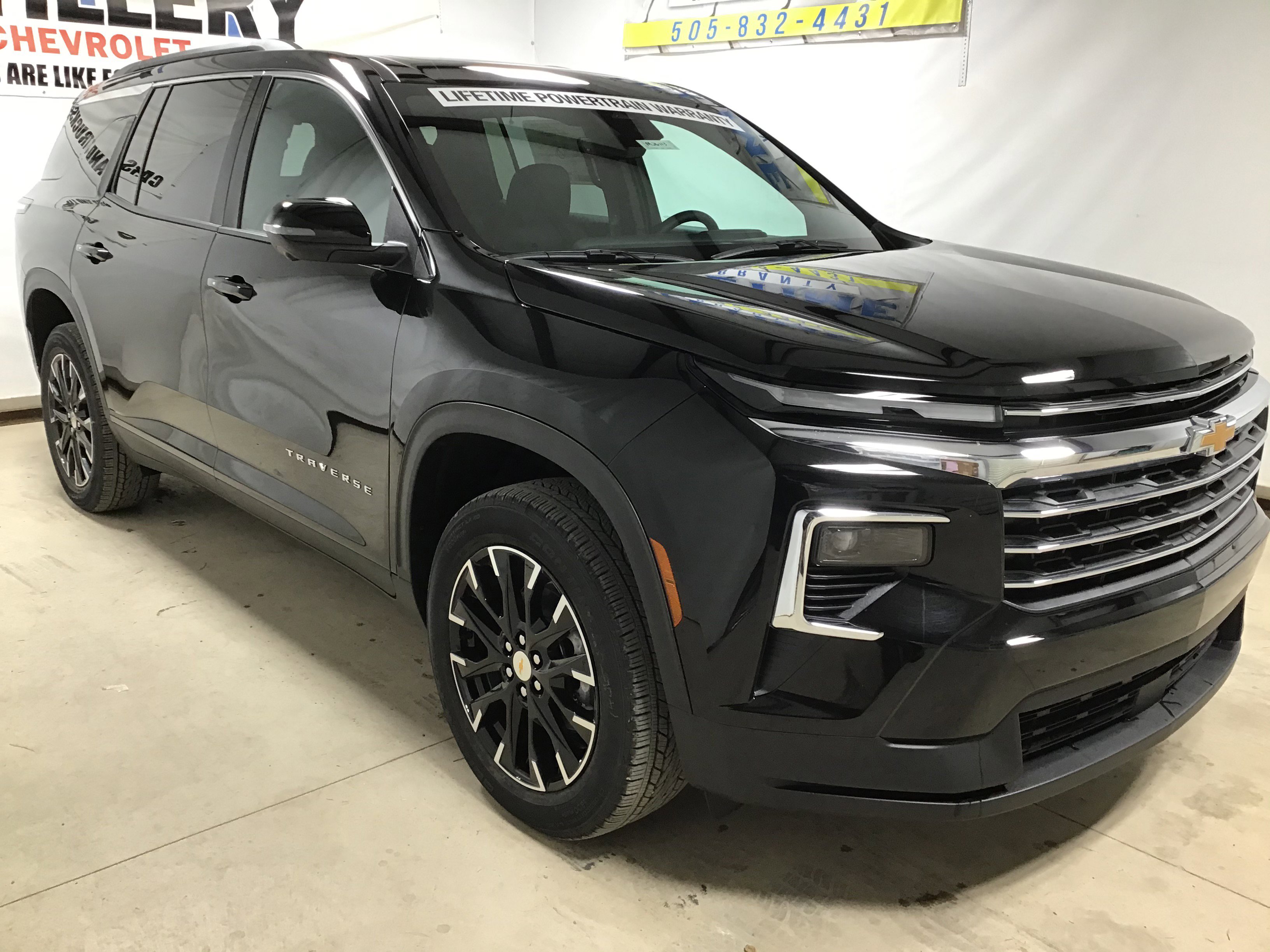 2026 Chevrolet Traverse LT's photo