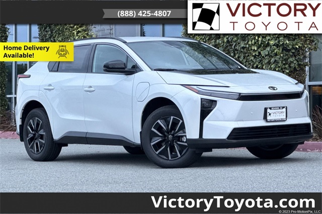 2026 Toyota bZ XLE's photo