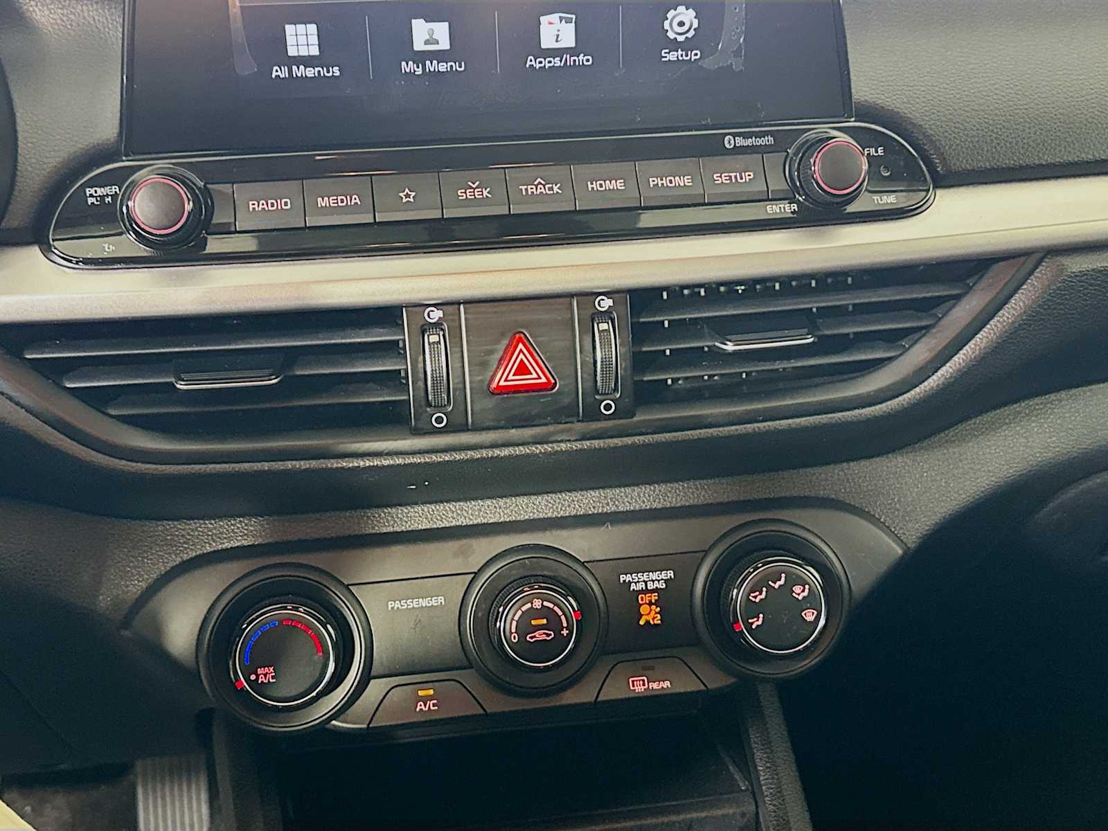 2020 Kia Forte LXS photo 13
