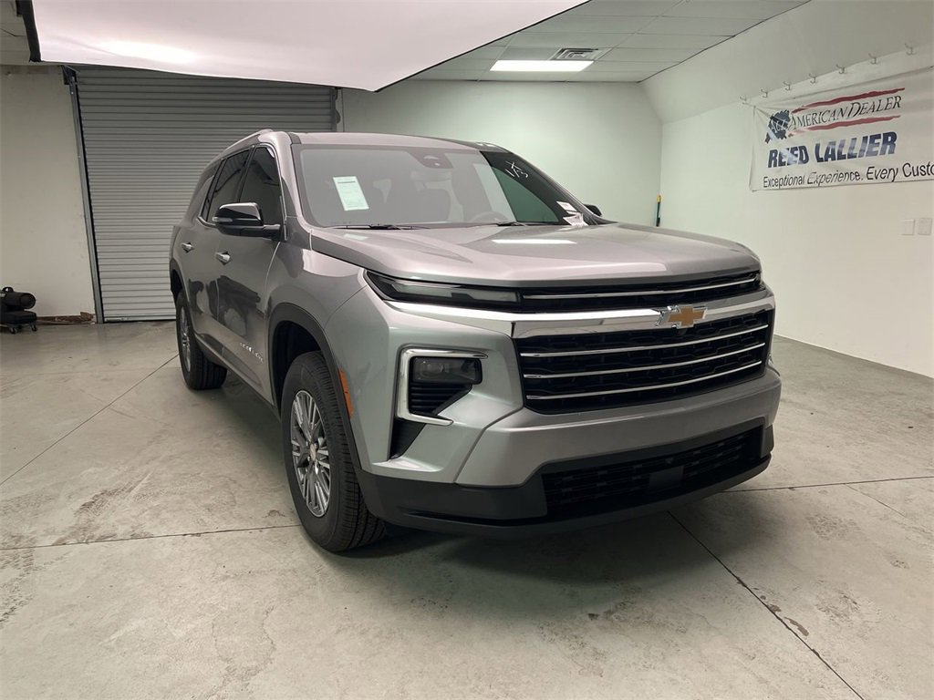 2026 Chevrolet Traverse LT's photo
