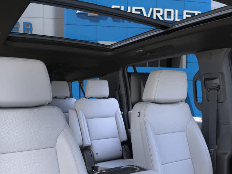 2025 Chevrolet Suburban Premier photo 39