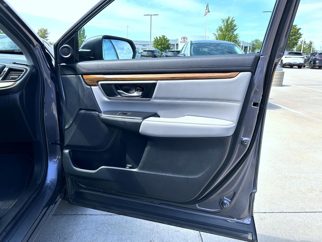 2019 Honda CR-V EX-L photo 16