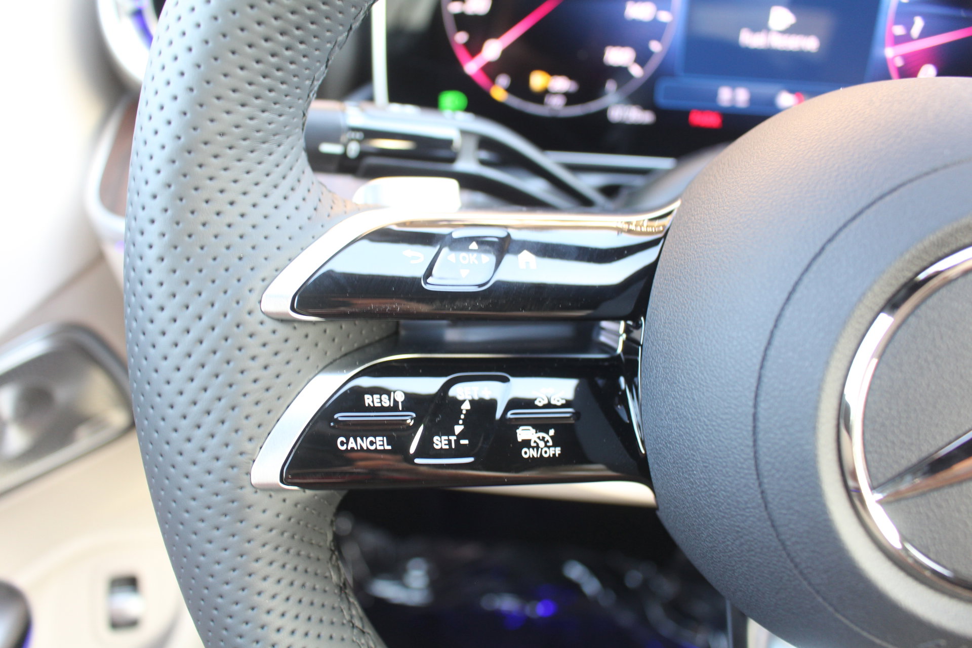 2026 Mercedes Benz CLE 300 4MATIC photo 18
