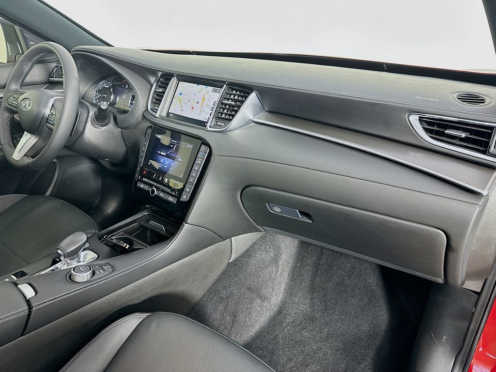 2023 Infiniti QX55 Essential photo 37