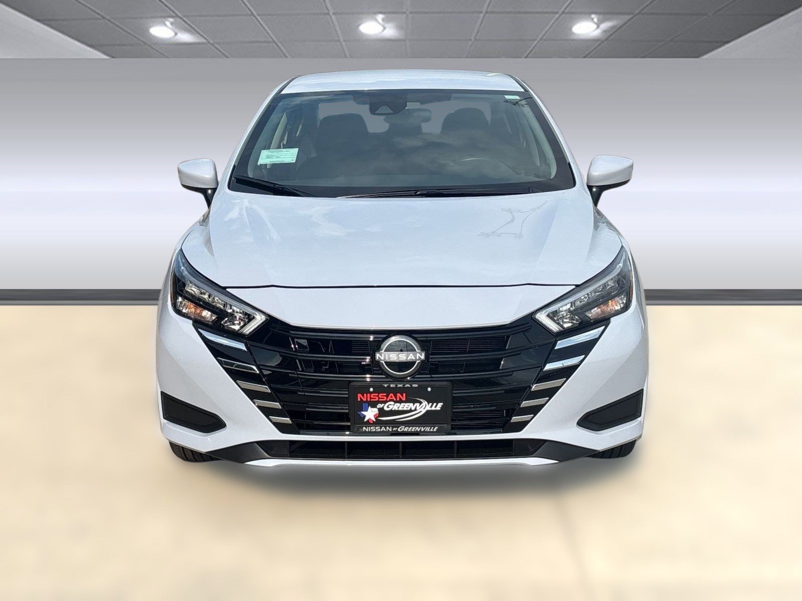 2025 Nissan Versa SV photo 5
