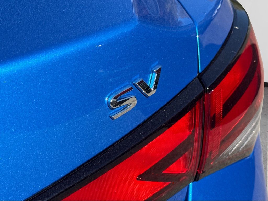 2023 Nissan Sentra SV photo 26