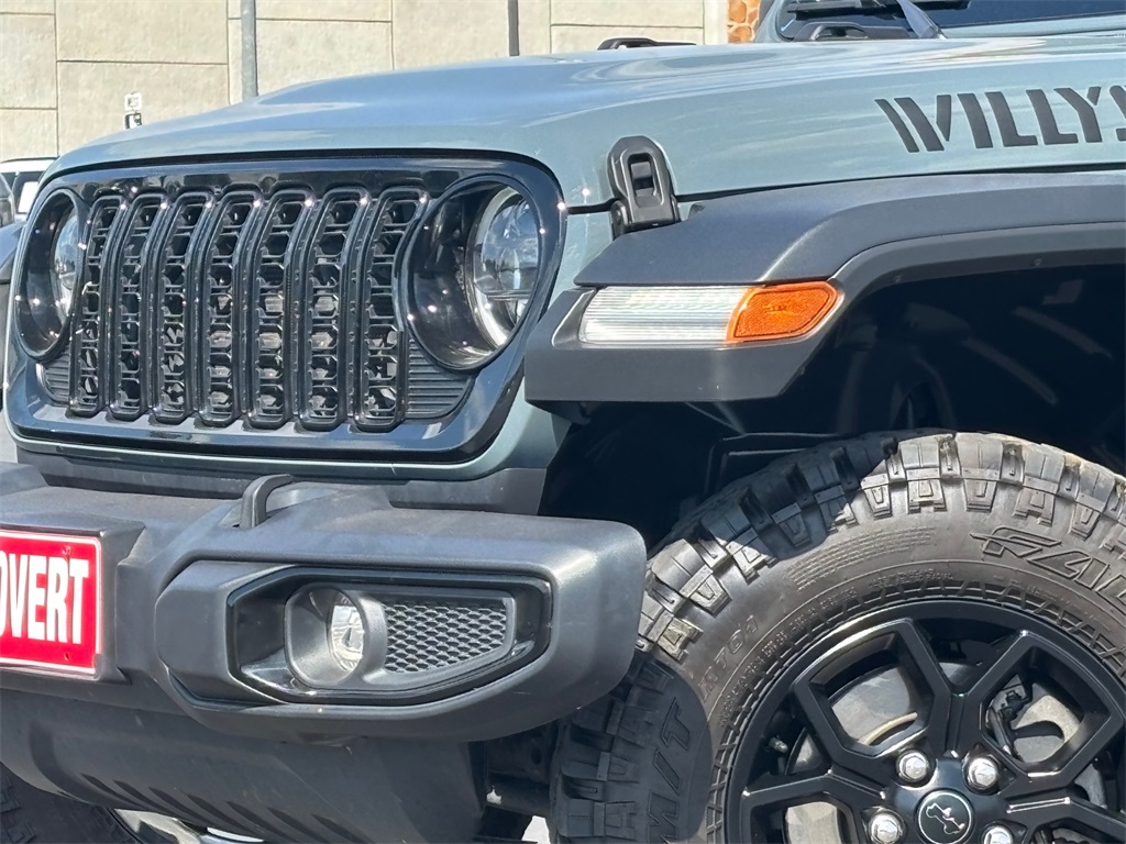 2024 Jeep Wrangler Willys photo 3