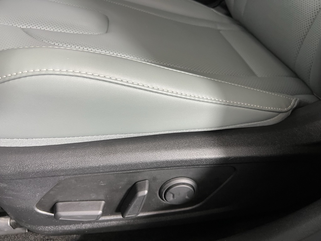 2024 Hyundai Elantra Hybrid Limited photo 20