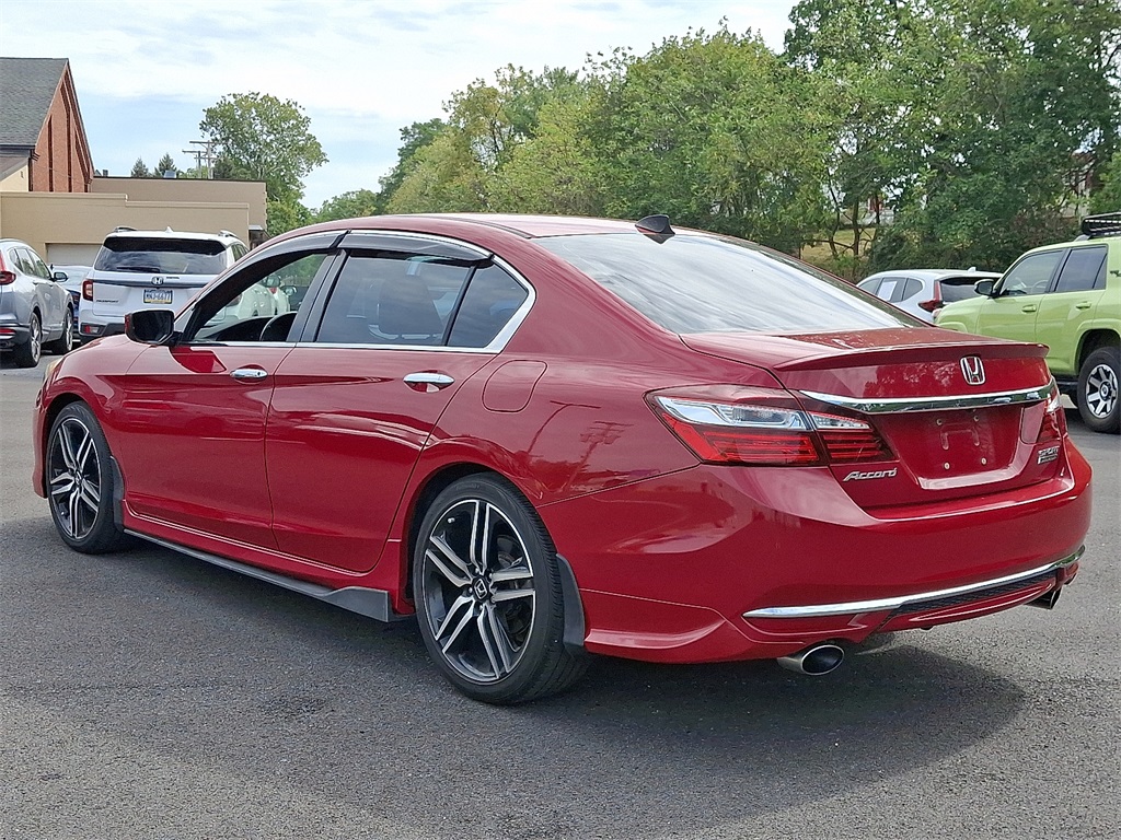 2017 Honda Accord Sport photo 5