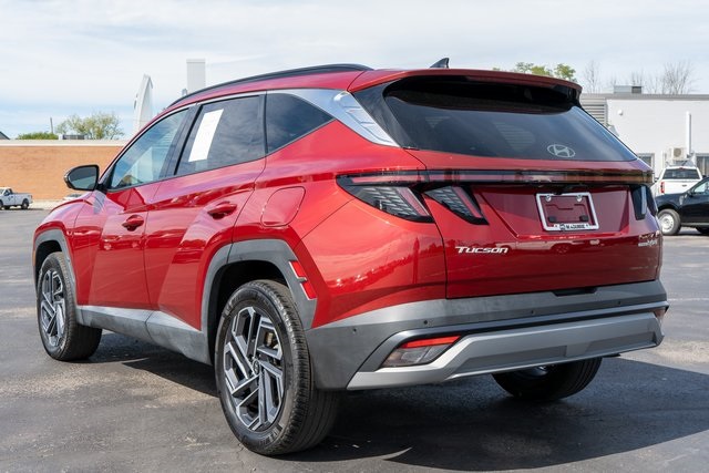 2025 Hyundai Tucson Hybrid Limited photo 7