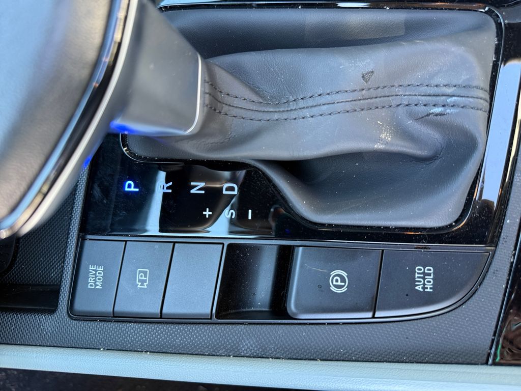 2025 Hyundai Elantra Hybrid Limited photo 29