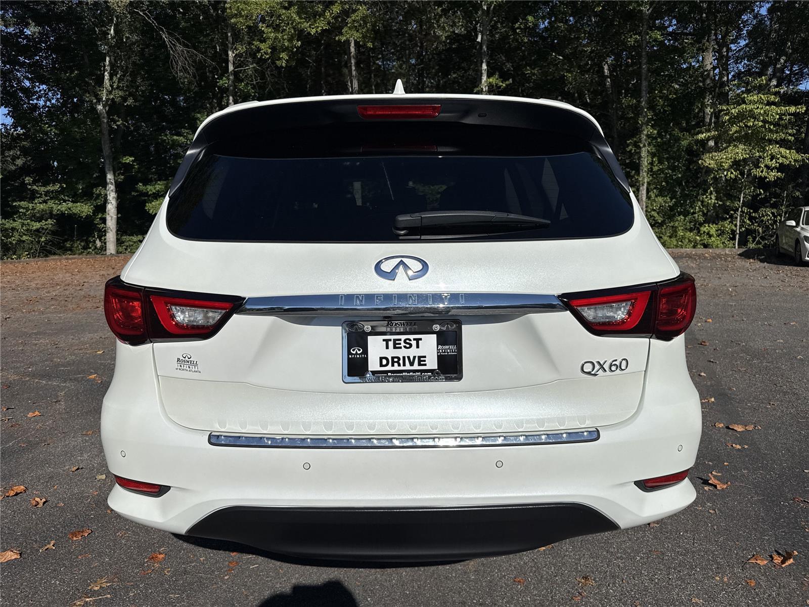2016 Infiniti QX60 photo 4