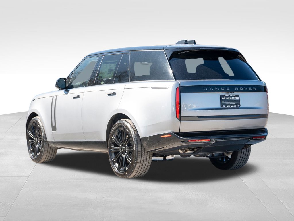 2025 Land Rover Range Rover SE photo 6