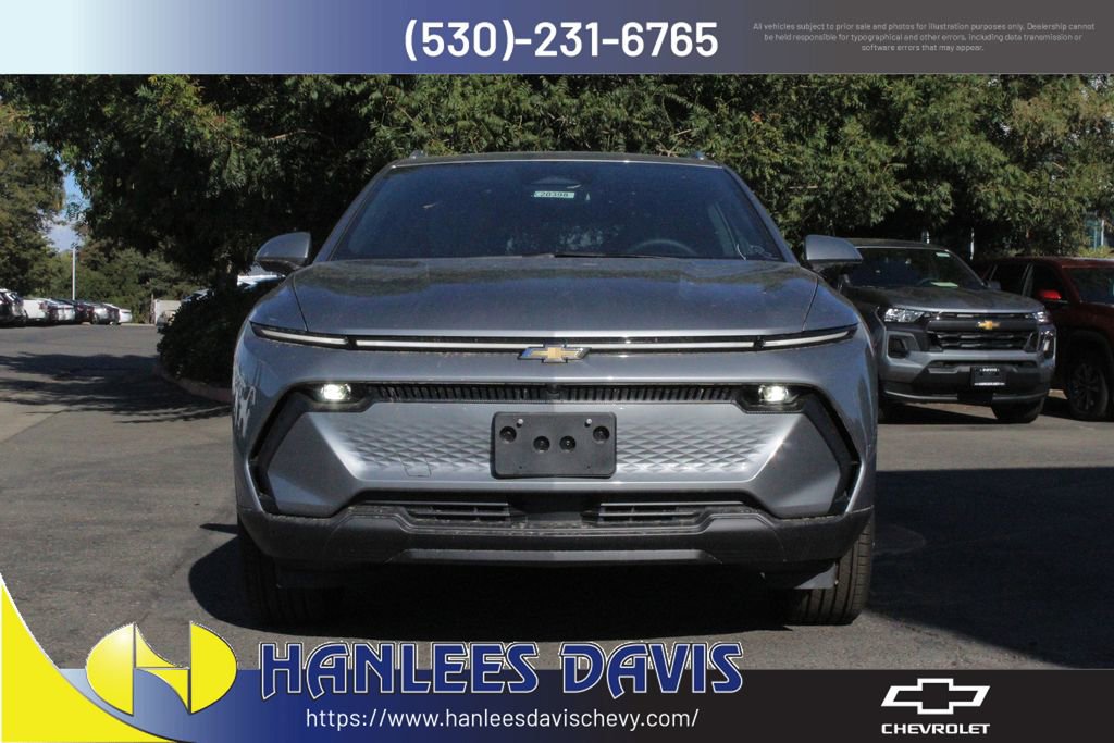 2026 Chevrolet Equinox EV 1LT photo 2
