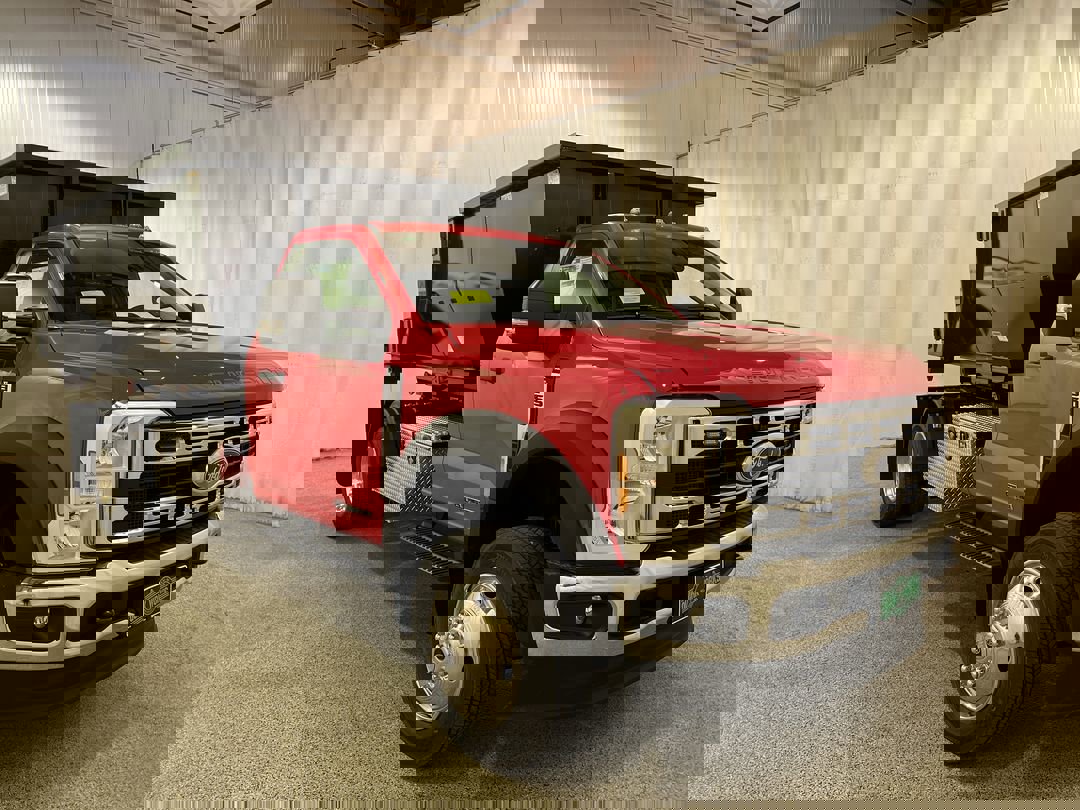 2024 Ford F-550 XL photo 3