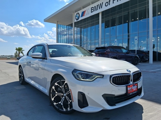 2025 BMW 2 Series 230i's photo