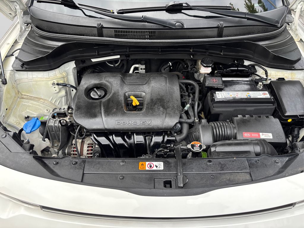2022 Kia Soul LX photo 10