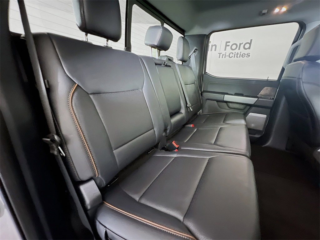 2025 Ford F-250 Lariat photo 15