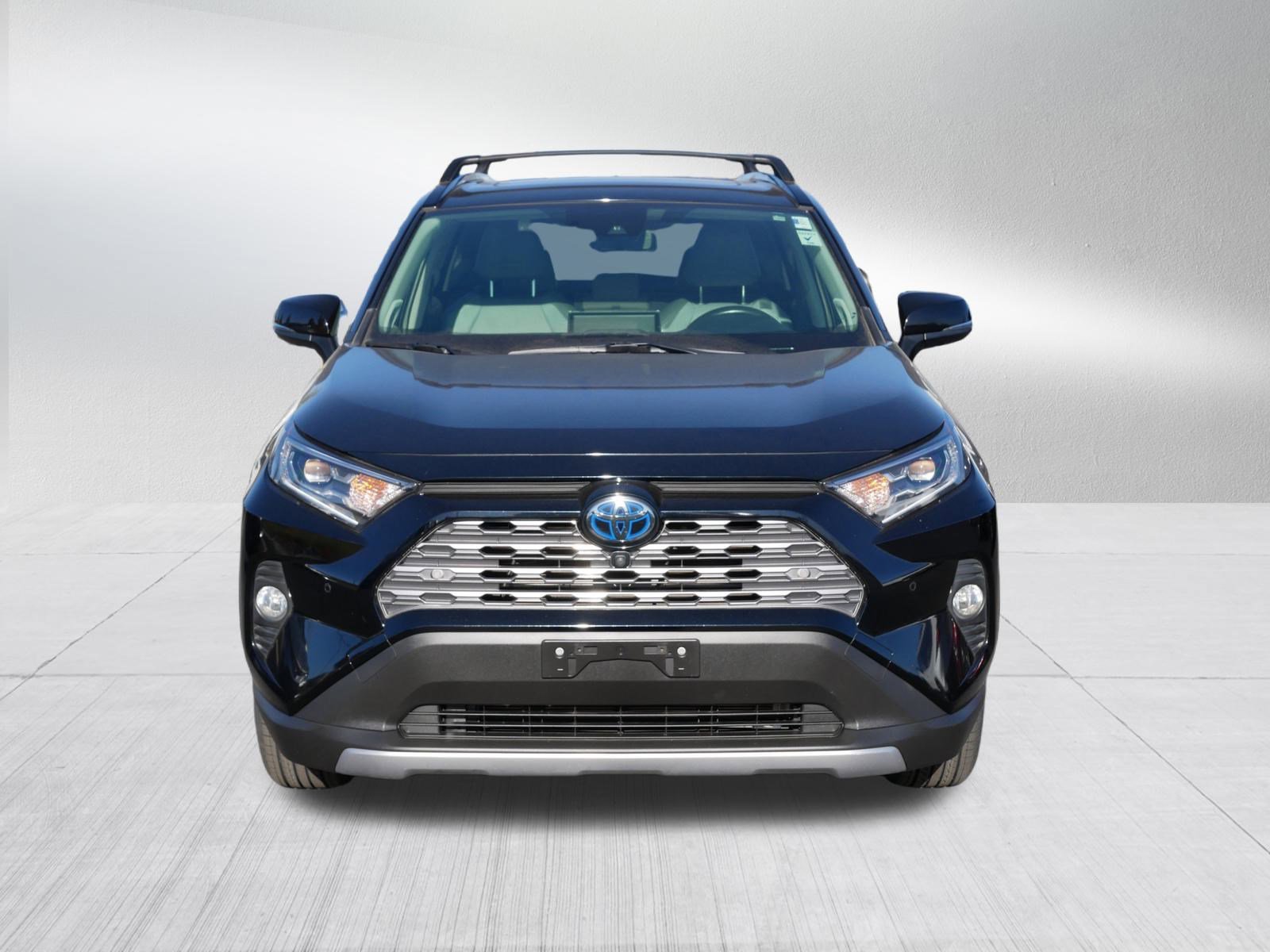 2019 Toyota RAV4 Hybrid Limited photo 2