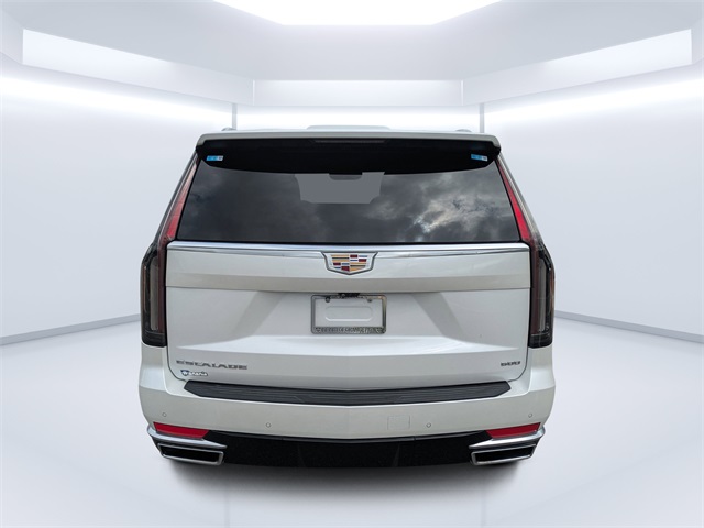 2023 Cadillac Escalade Premium Luxury photo 4
