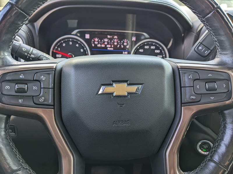 2019 Chevrolet Silverado 1500 High Country photo 12