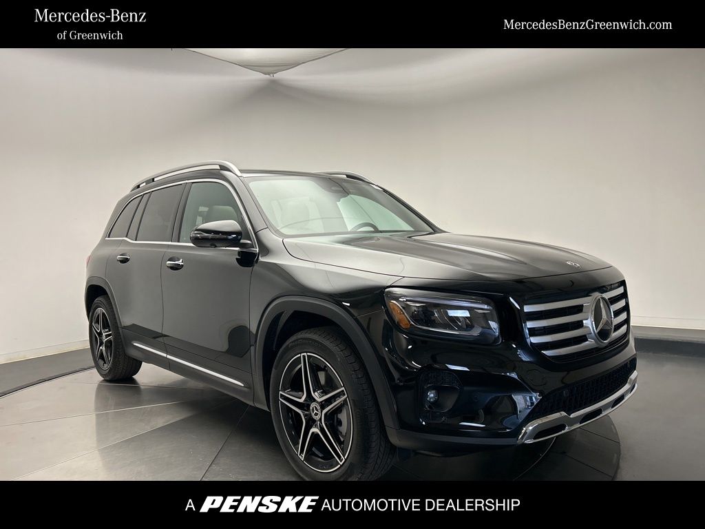 2026 Mercedes-Benz GLB GLB 250's photo