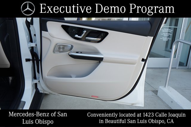 2025 Mercedes Benz GLC 300 4MATIC photo 13