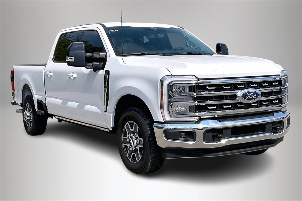 2026 Ford F-350 Super Duty XL's photo