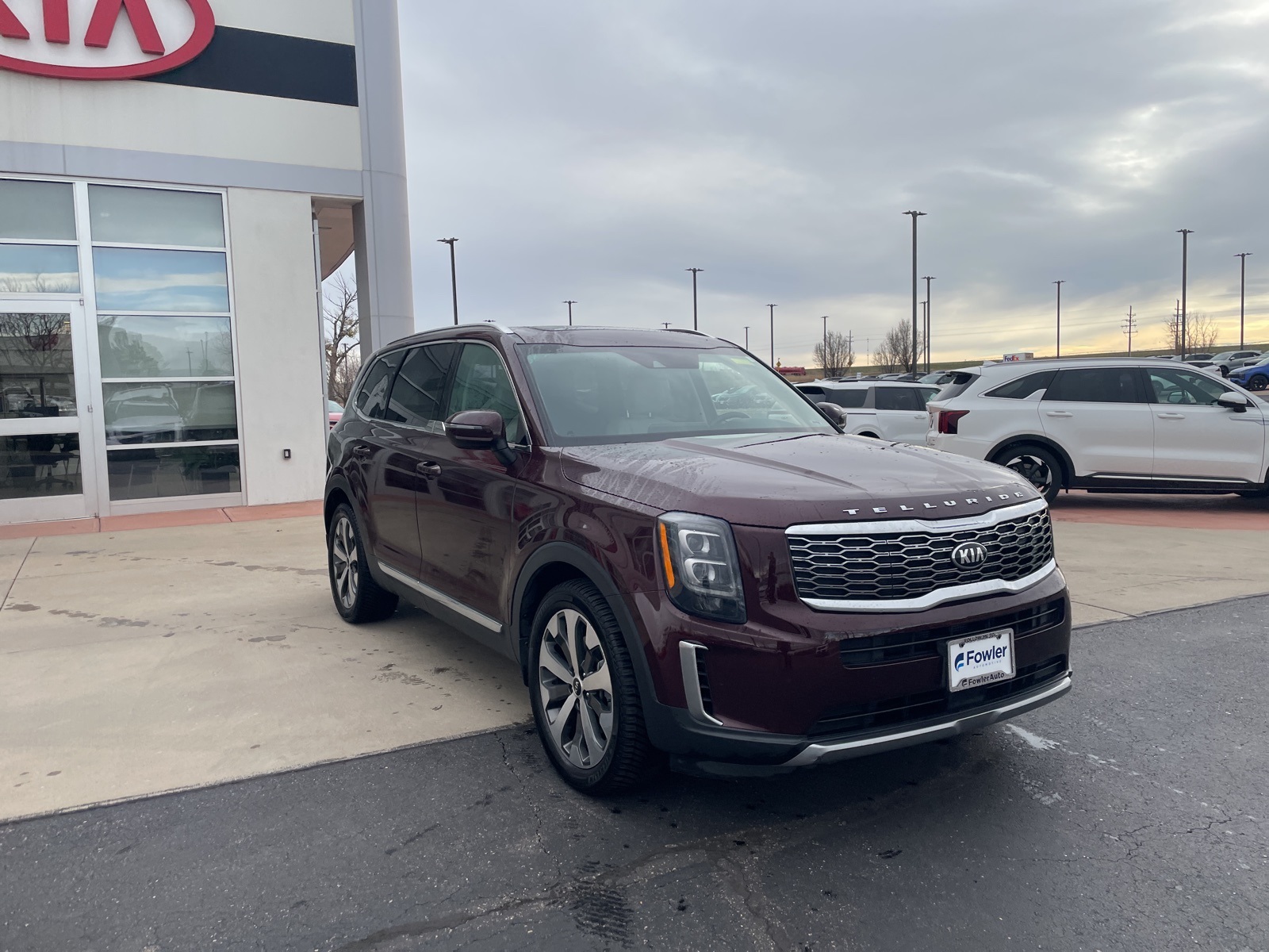 2021 Kia Telluride EX photo 3