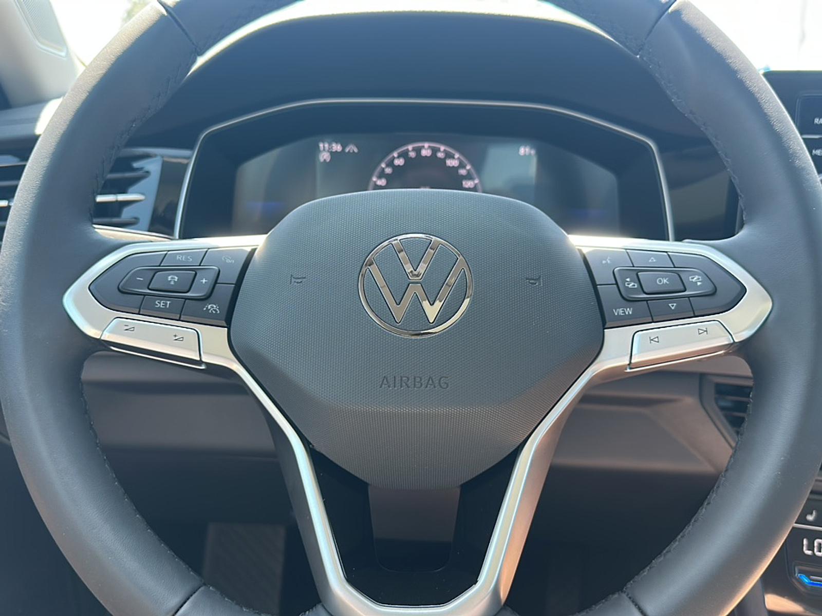2025 Volkswagen Jetta 1.5T SE photo 10