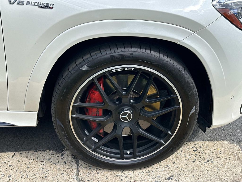2022 Mercedes Benz GLE AMG 63 S photo 17