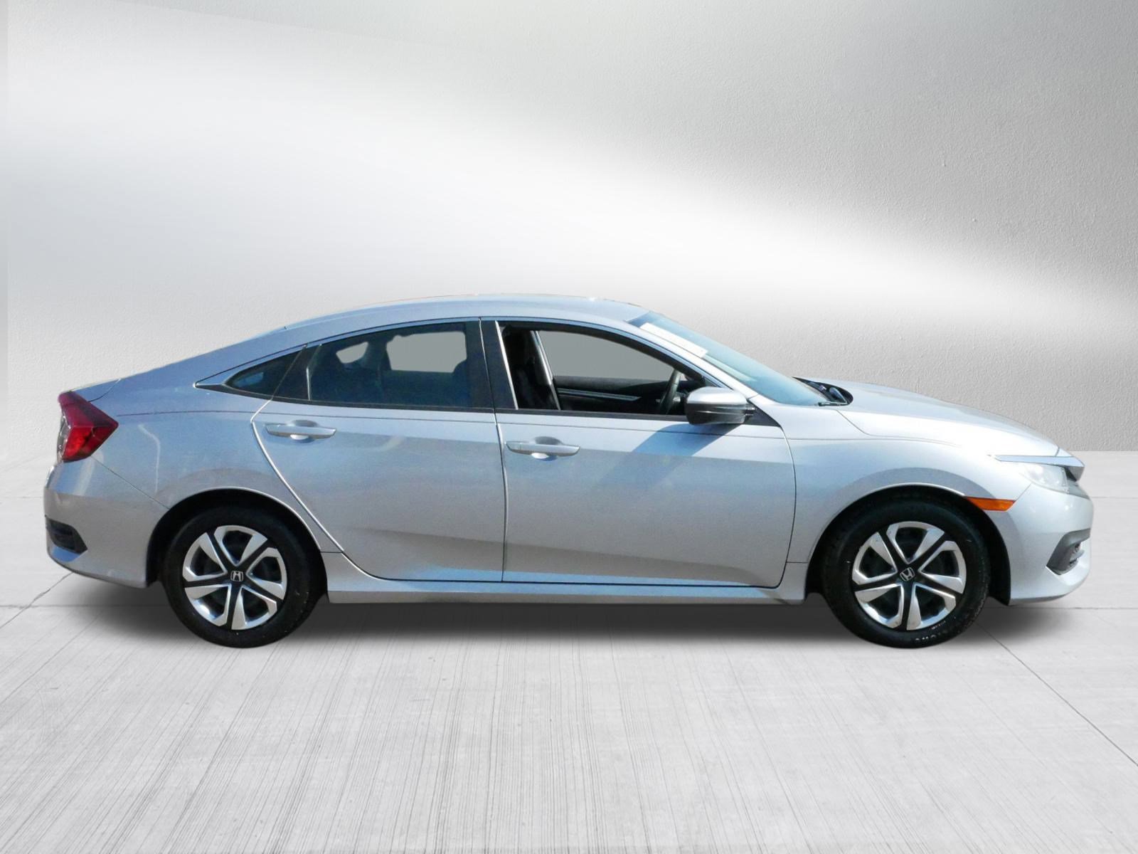 2016 Honda Civic LX photo 8