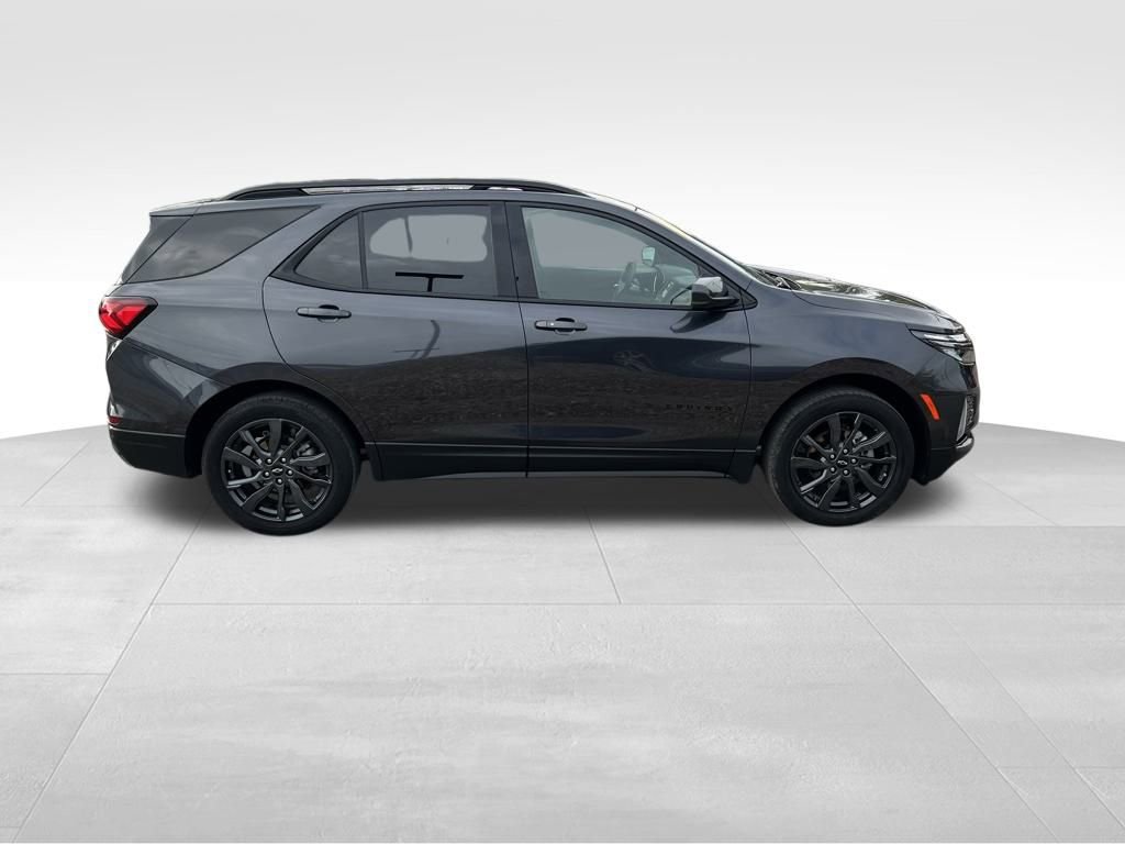 2023 Chevrolet Equinox RS photo 4