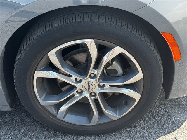 2022 Chrysler Pacifica Pinnacle photo 9