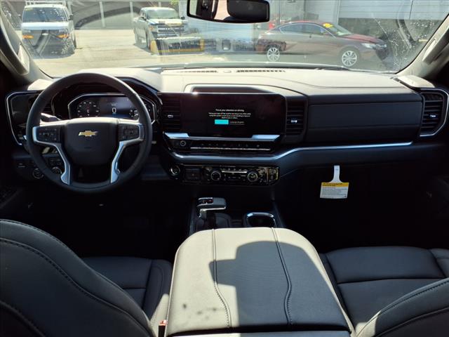 2025 Chevrolet Silverado 1500 LTZ photo 6