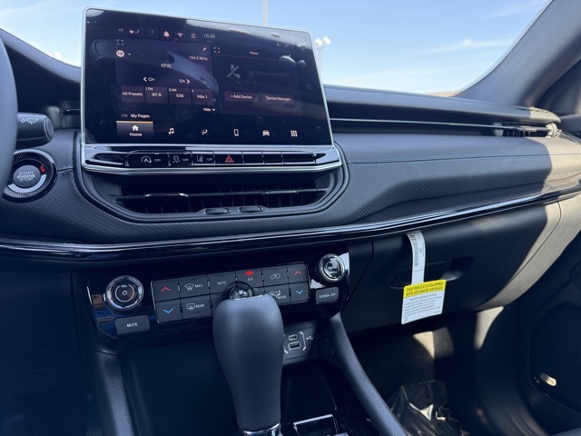 2025 Jeep Compass North Edition Latitude photo 20