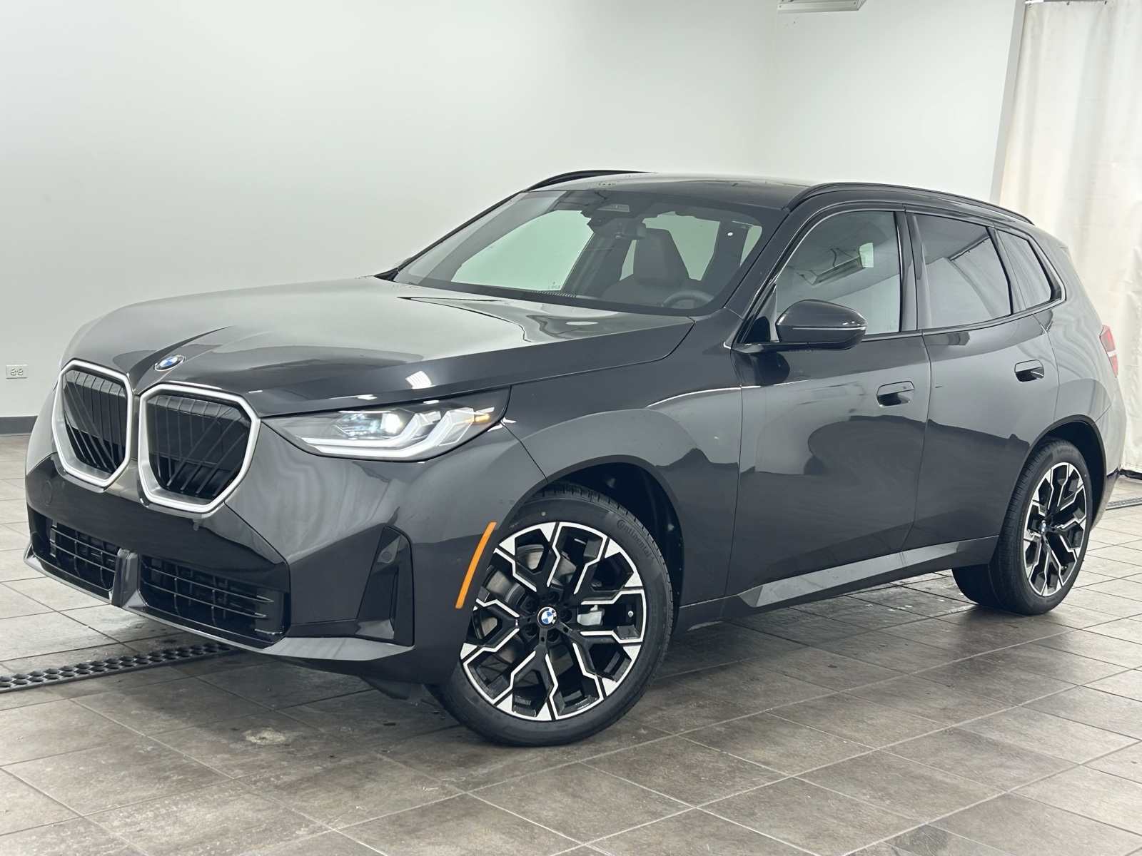 2026 BMW X3 30's photo